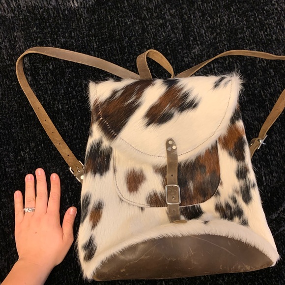 Cowhide backpack - Picture 2 of 8